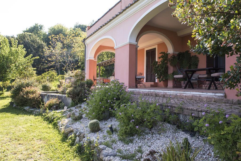 Agriturismo La Vecchia Quercia San Cipriano Picentino Luaran gambar