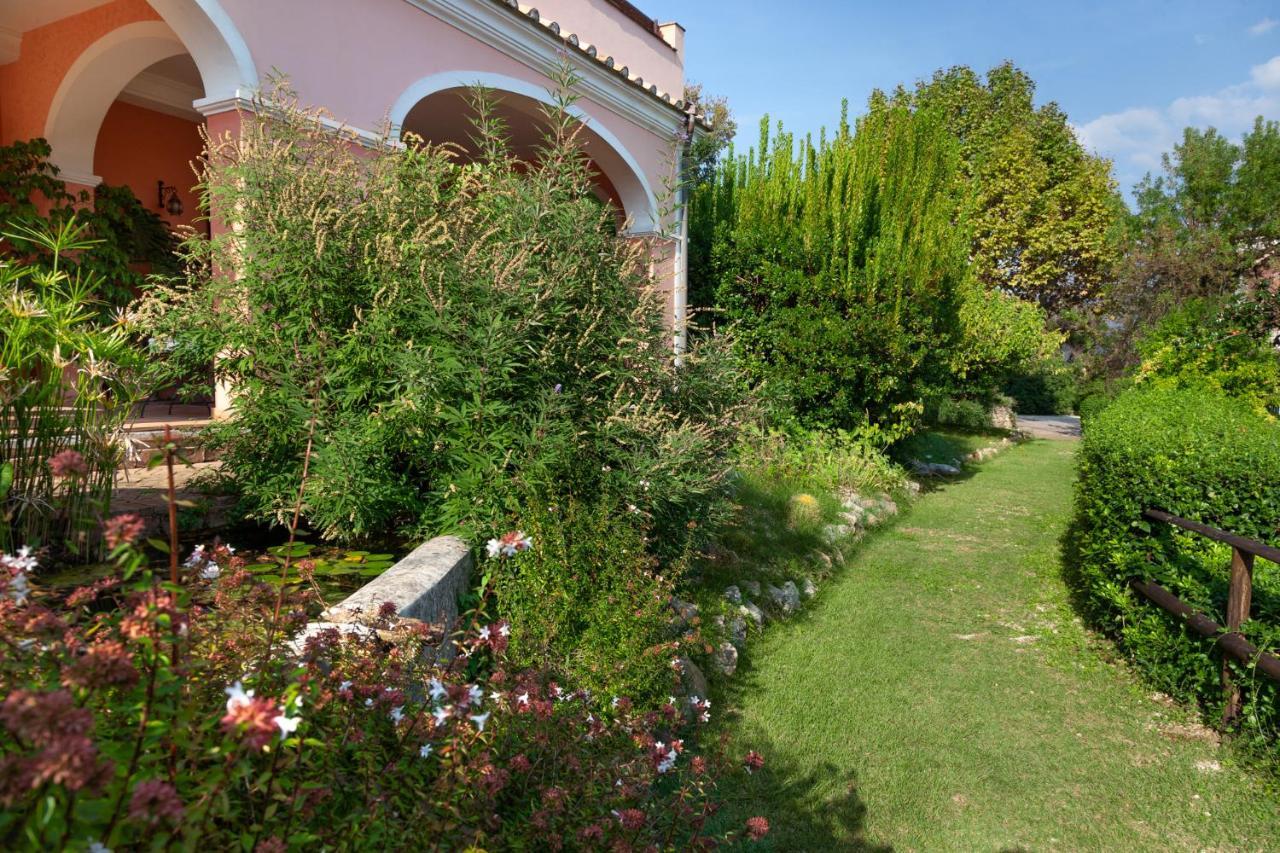 Agriturismo La Vecchia Quercia San Cipriano Picentino Luaran gambar